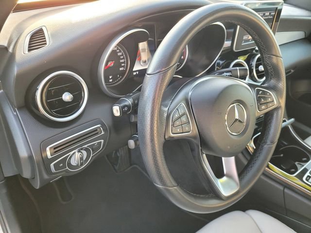 Used 2018 Mercedes-Benz C 300 Sedan image 24
