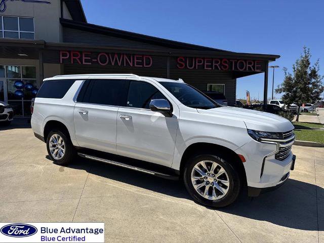 Used 2023 Chevrolet Suburban Premier RWD image 1