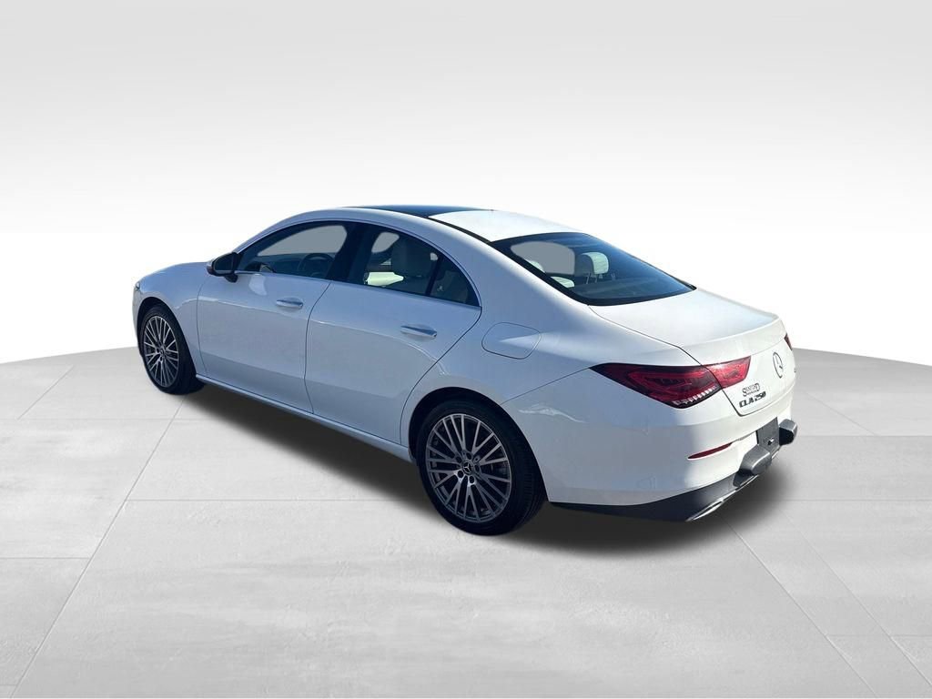 Used 2022 Mercedes-Benz CLA 250 4MATIC image 5