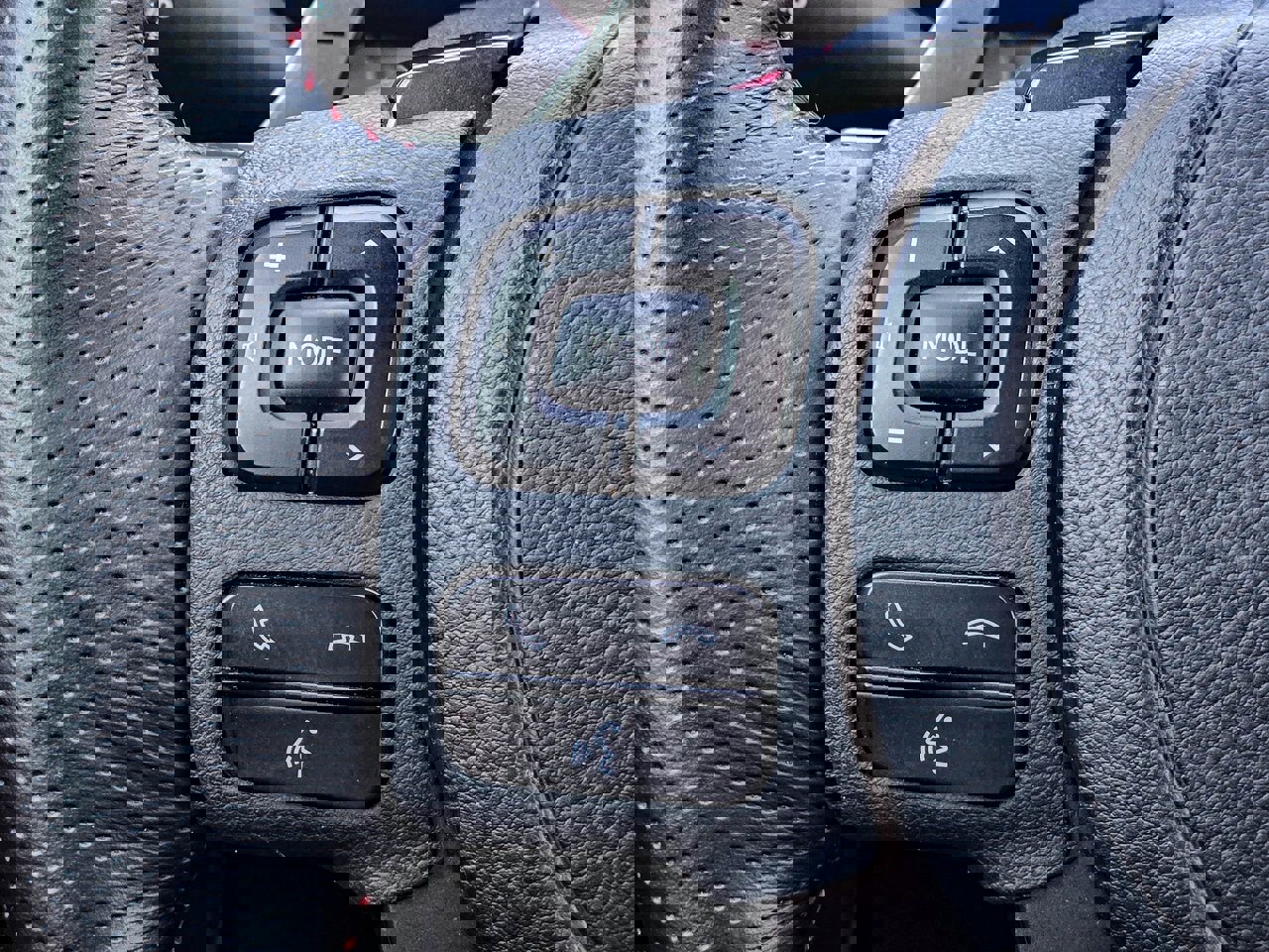 Used 2025 Lexus IS 350 F Sport w/ Navigation Package image 20