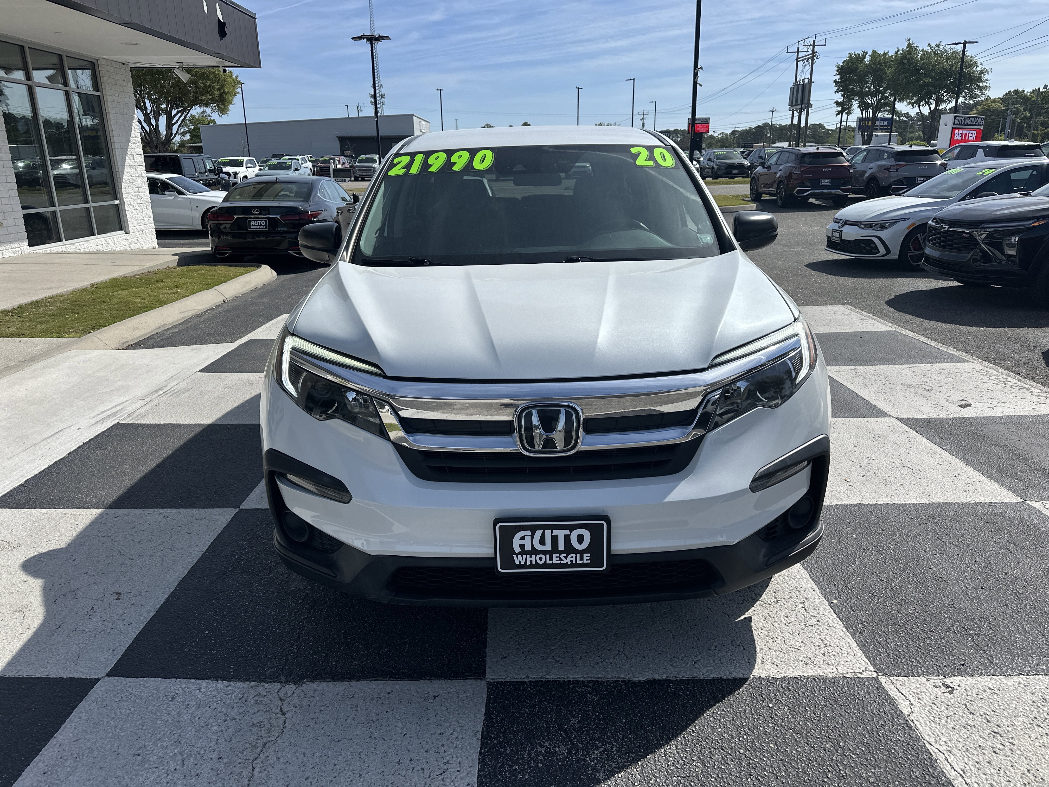 Used 2020 Honda Pilot LX image 2