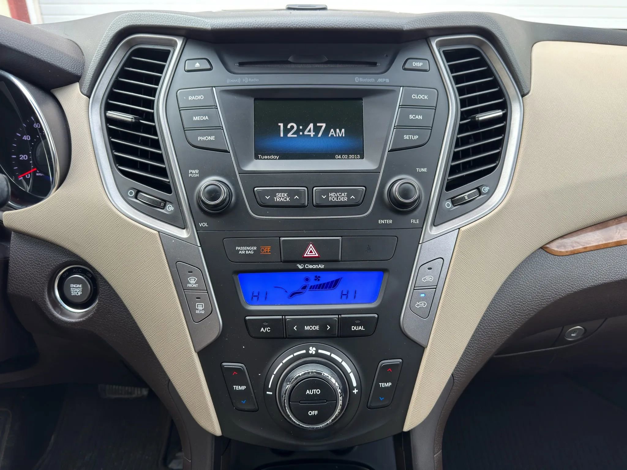 Used 2013 Hyundai Santa Fe Sport 2.0T image 23