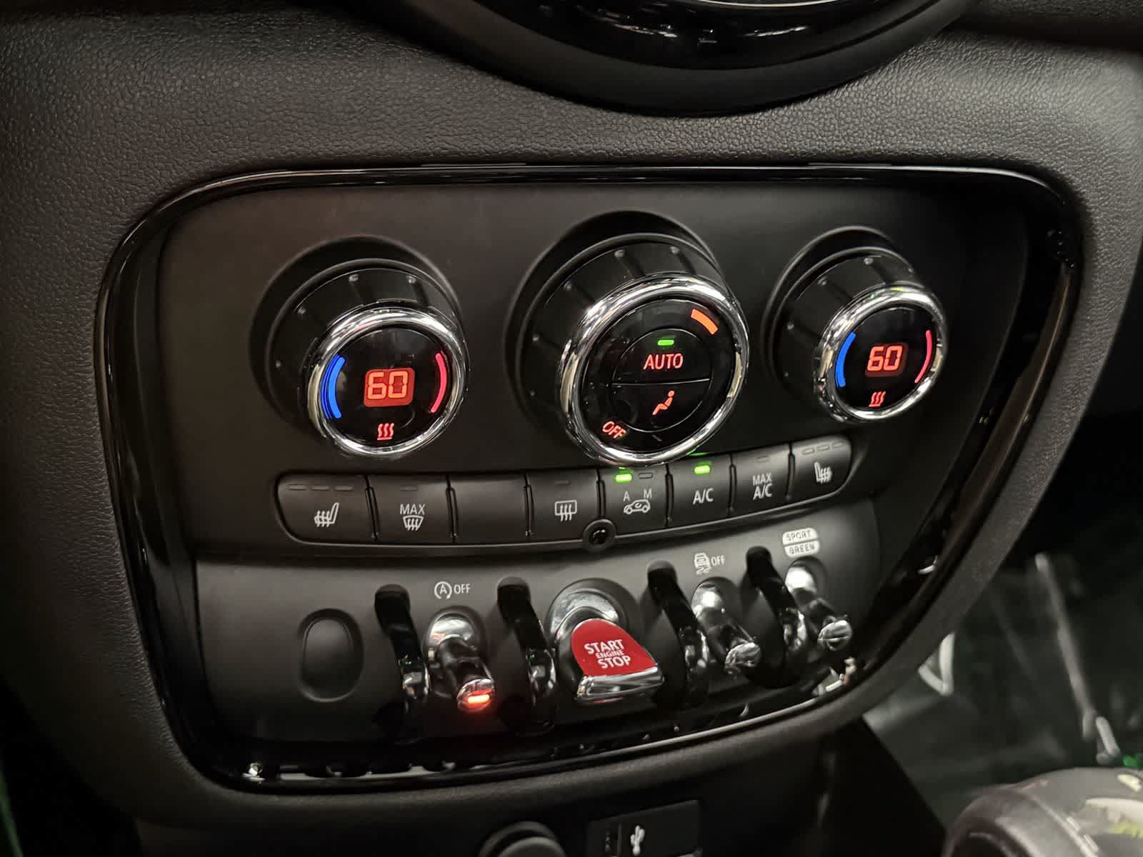 Used 2019 MINI Cooper Clubman S w/ Storage Package AWD/4WD image 21