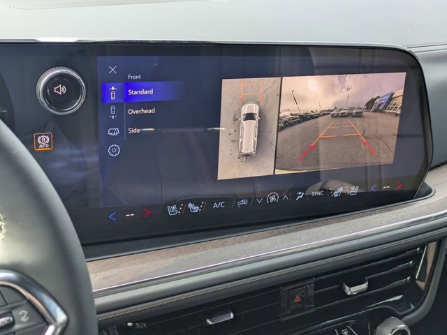 New 2026 Chevrolet Suburban High Country image 22