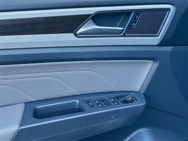 Used 2021 Volkswagen Atlas SE w/ Panoramic Sunroof Package image 15