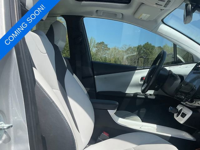 Used 2016 Toyota Prius Four w/ Advanced Technology Package image 6