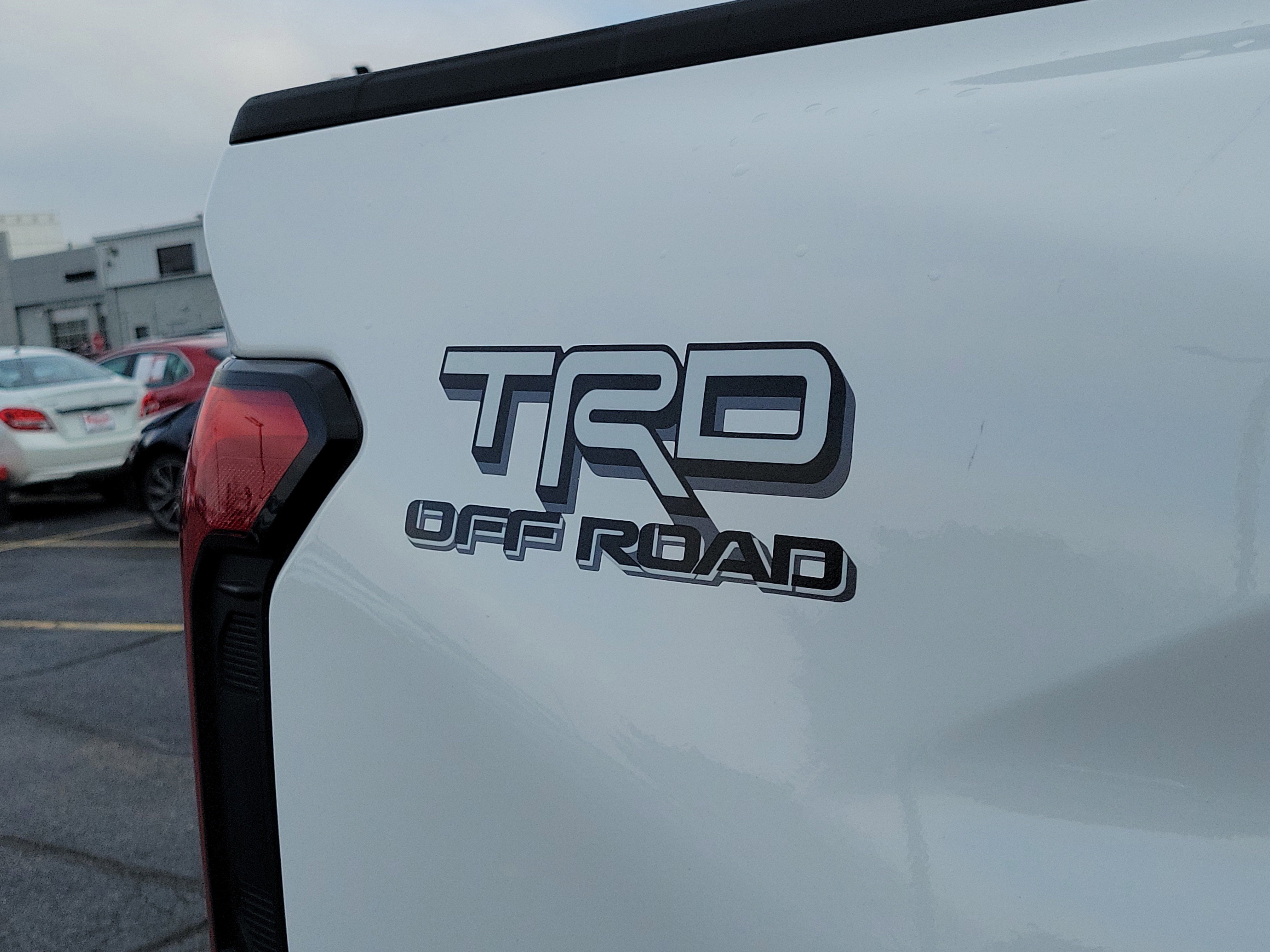 Used 2024 Toyota Tacoma TRD Off-Road image 7