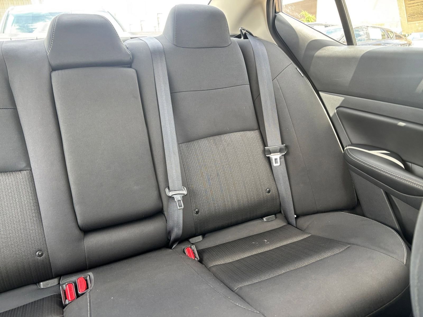 Used 2025 Nissan Altima 2.5 SV image 37