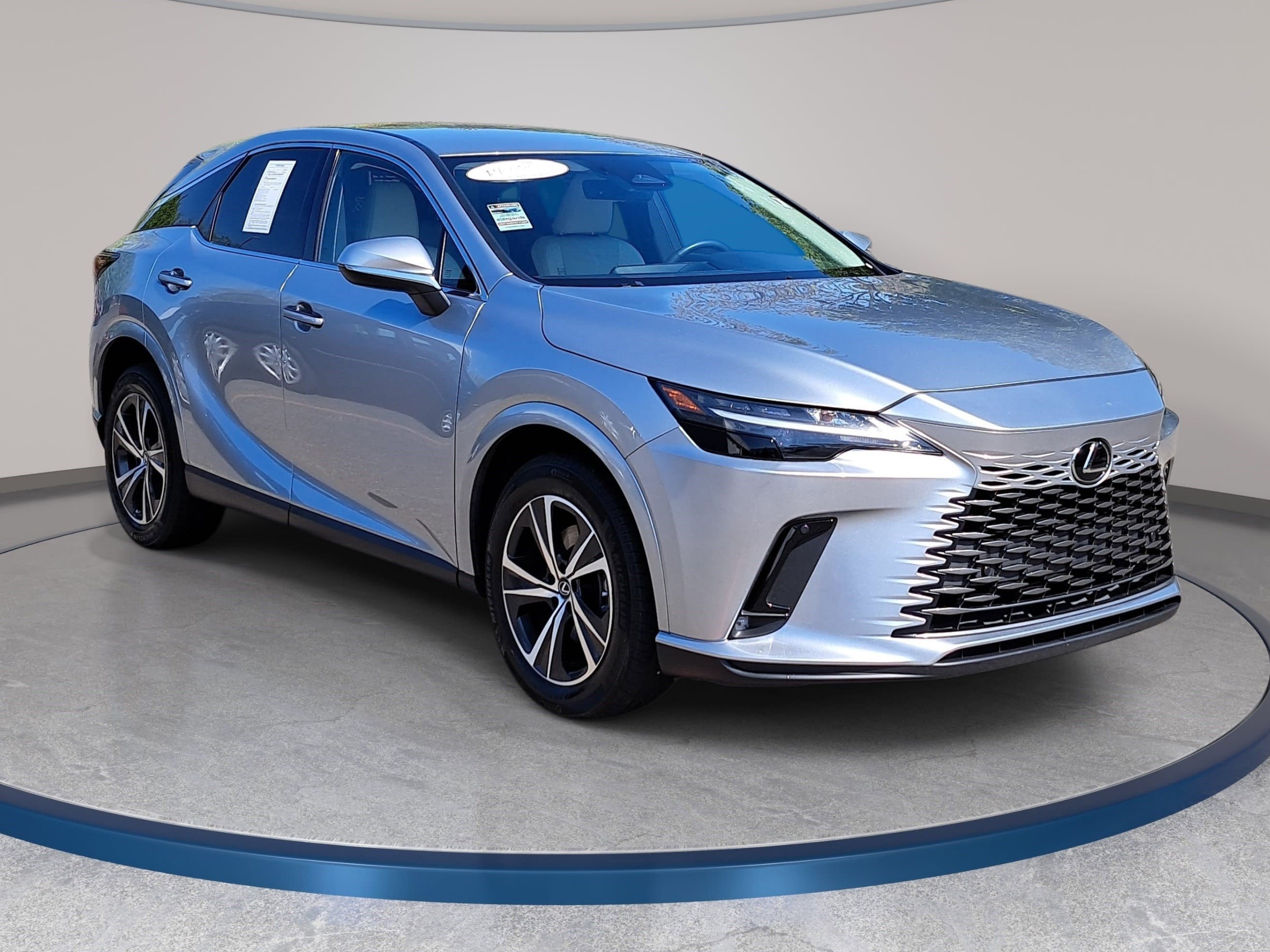 Used 2023 Lexus RX 350 FWD w/ Accessory Package (Z1) image 3