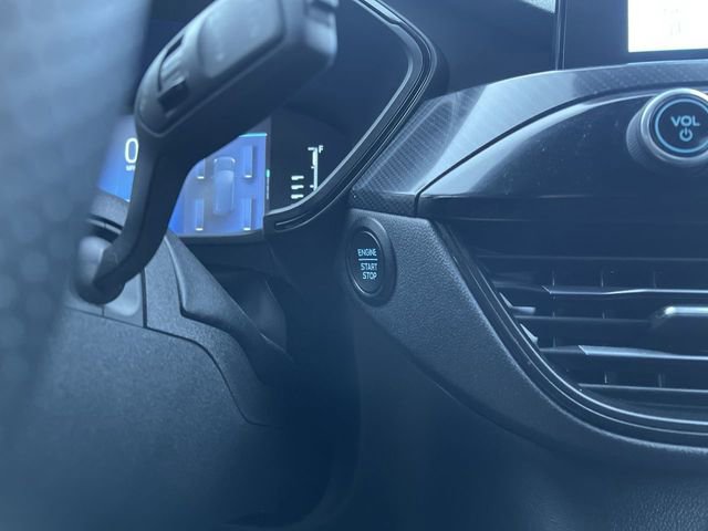 Used 2024 Ford Escape ST-Line image 17