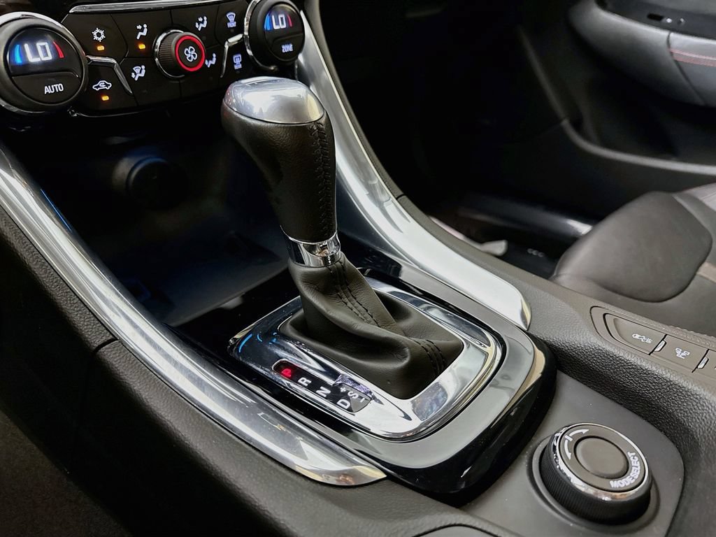 Used 2016 Chevrolet SS RWD image 19