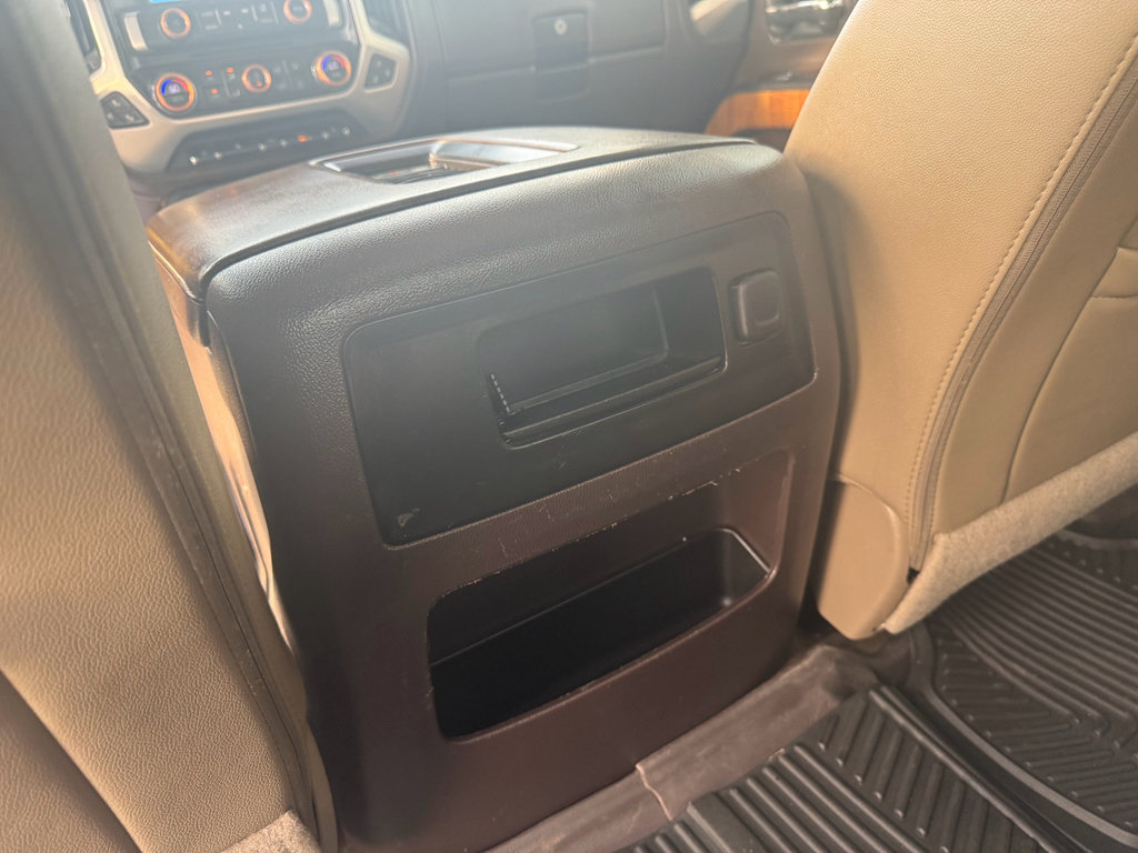 Used 2018 GMC Sierra 1500 SLT w/ SLT Preferred Package AWD/4WD image 14