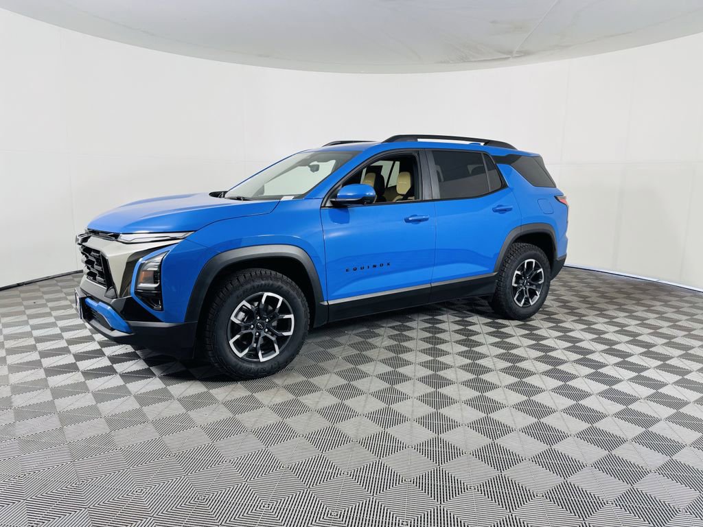 Used 2025 Chevrolet Equinox ACTIV w/ Safety and Technology Package image 4