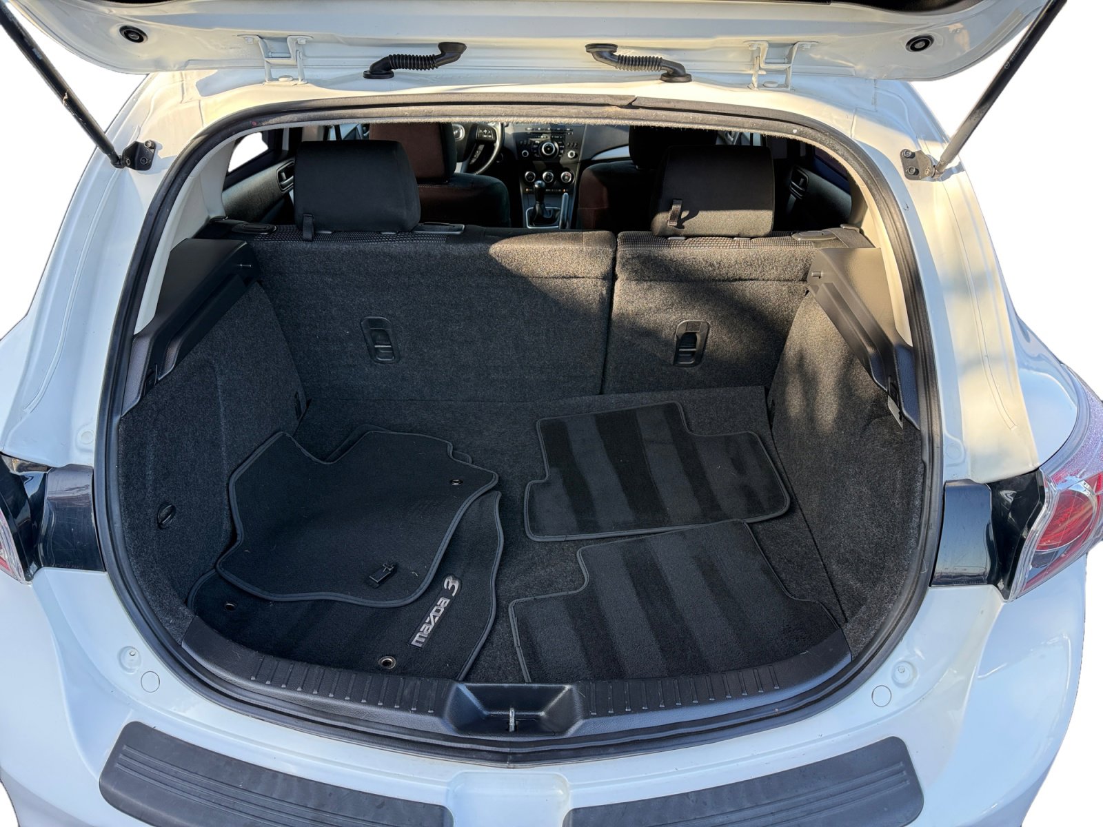 Used 2013 MAZDA MAZDA3 i Touring image 17