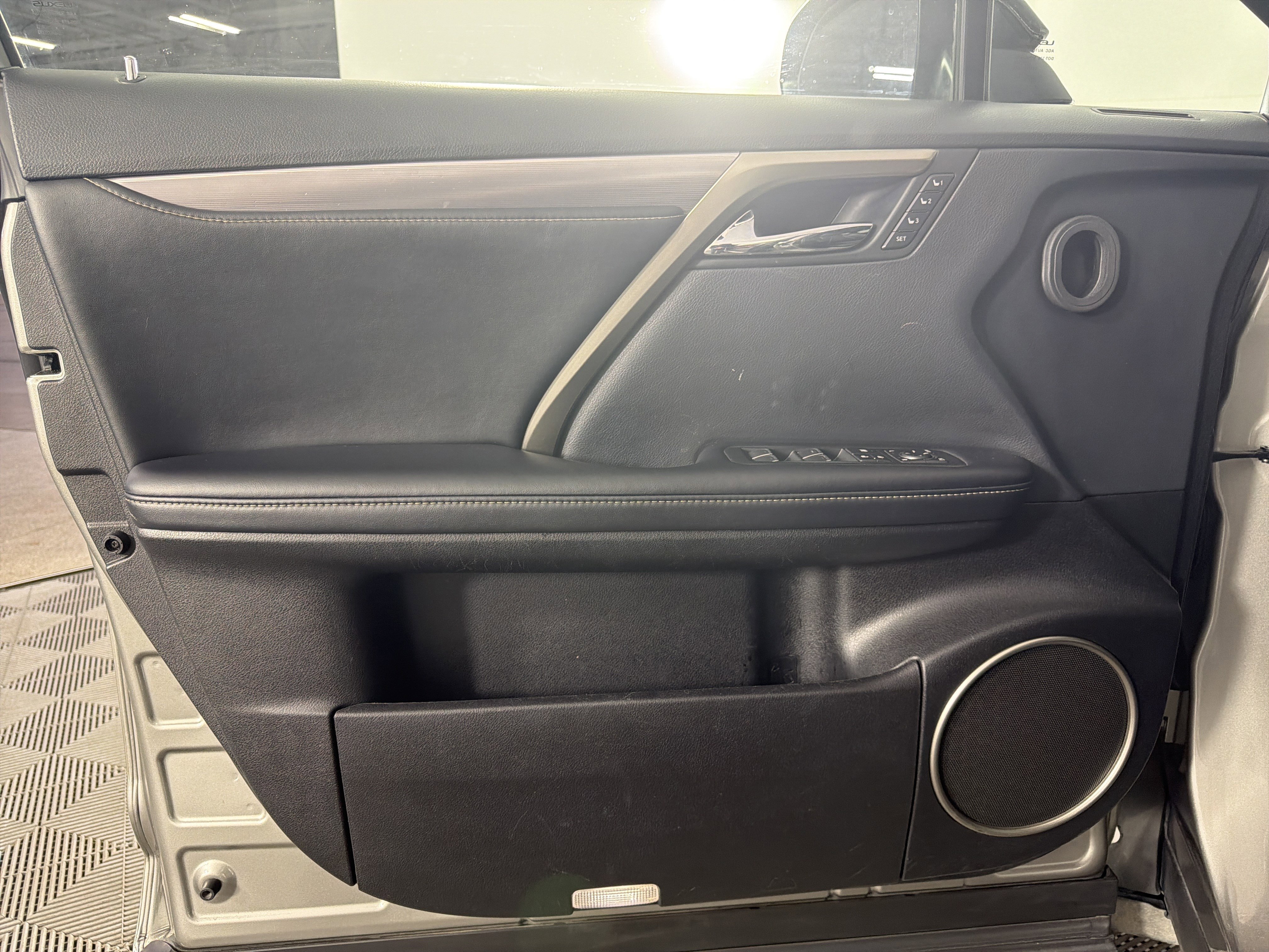 Used 2020 Lexus RX 350 F Sport w/ Accessory Package AWD/4WD image 8