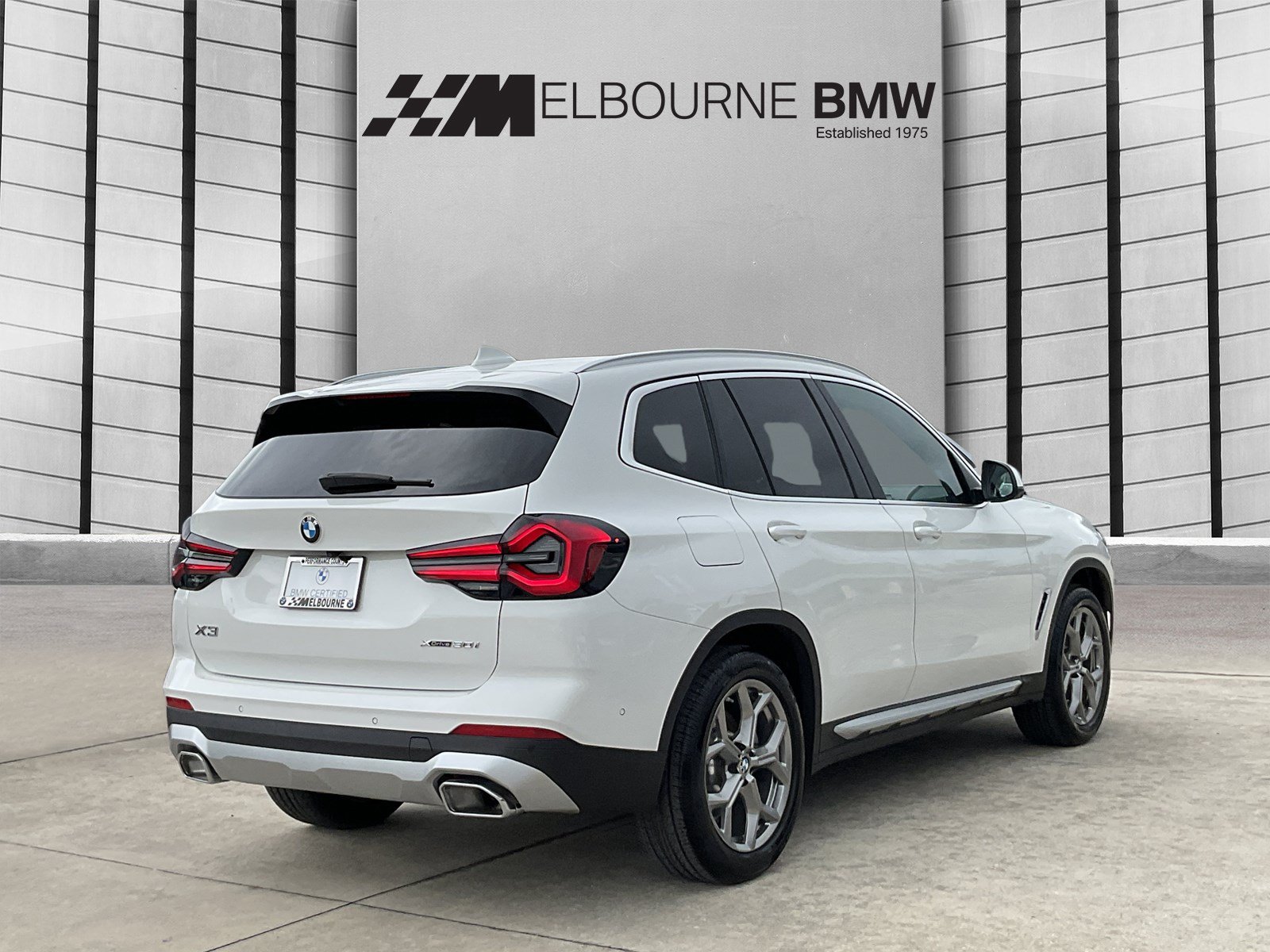 Certified 2024 BMW X3 xDrive30i w/ Convenience Package AWD/4WD image 4