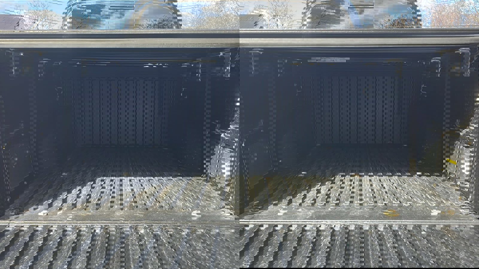 Used 2017 Toyota Tacoma TRD Sport image 25