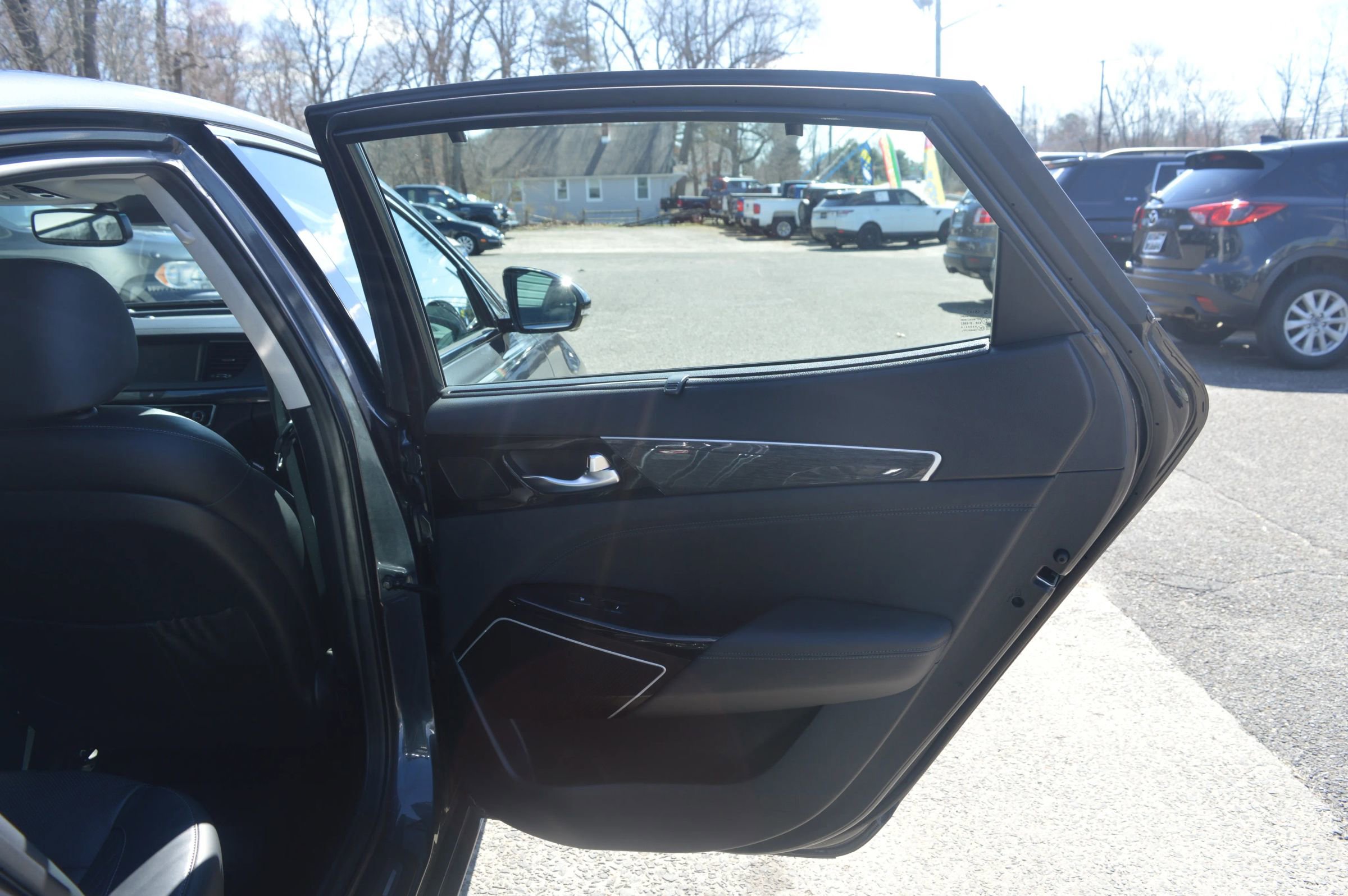 Used 2018 Kia Cadenza Limited image 26