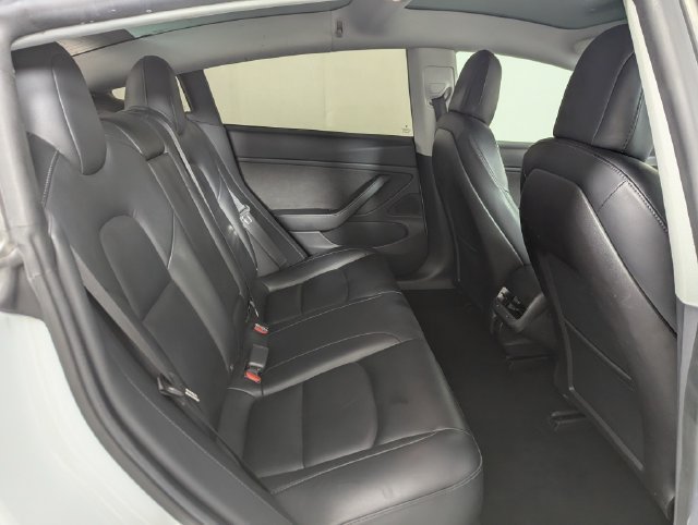 Used 2019 Tesla Model 3 Standard Range Plus RWD image 17