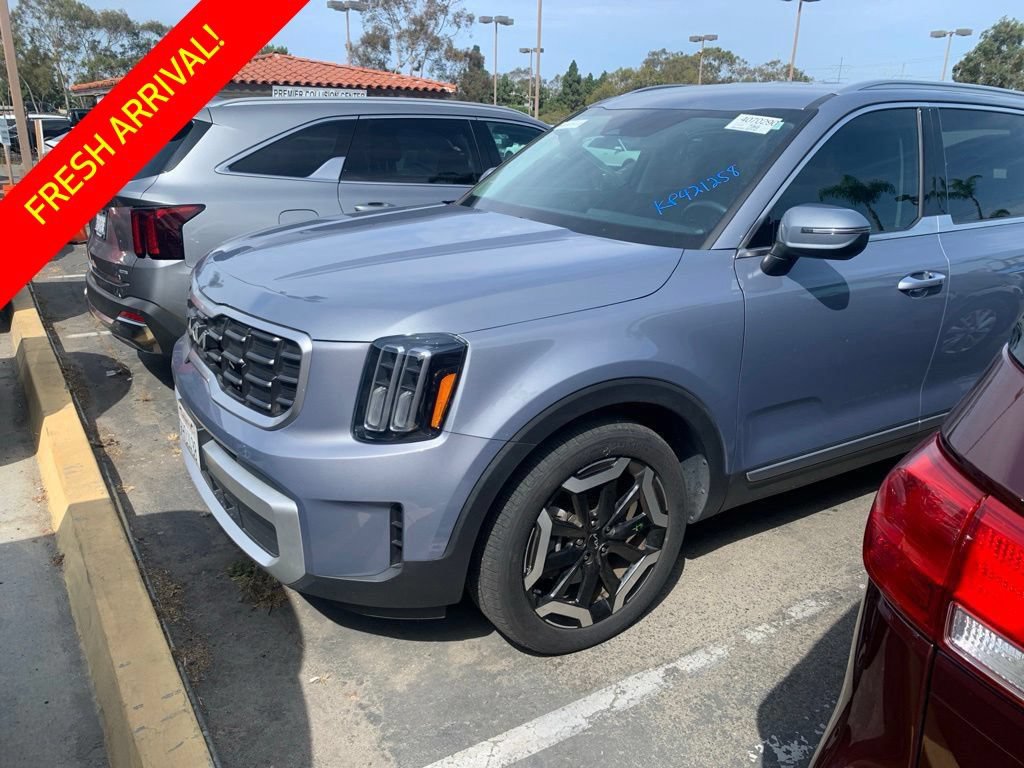 Used 2024 Kia Telluride S