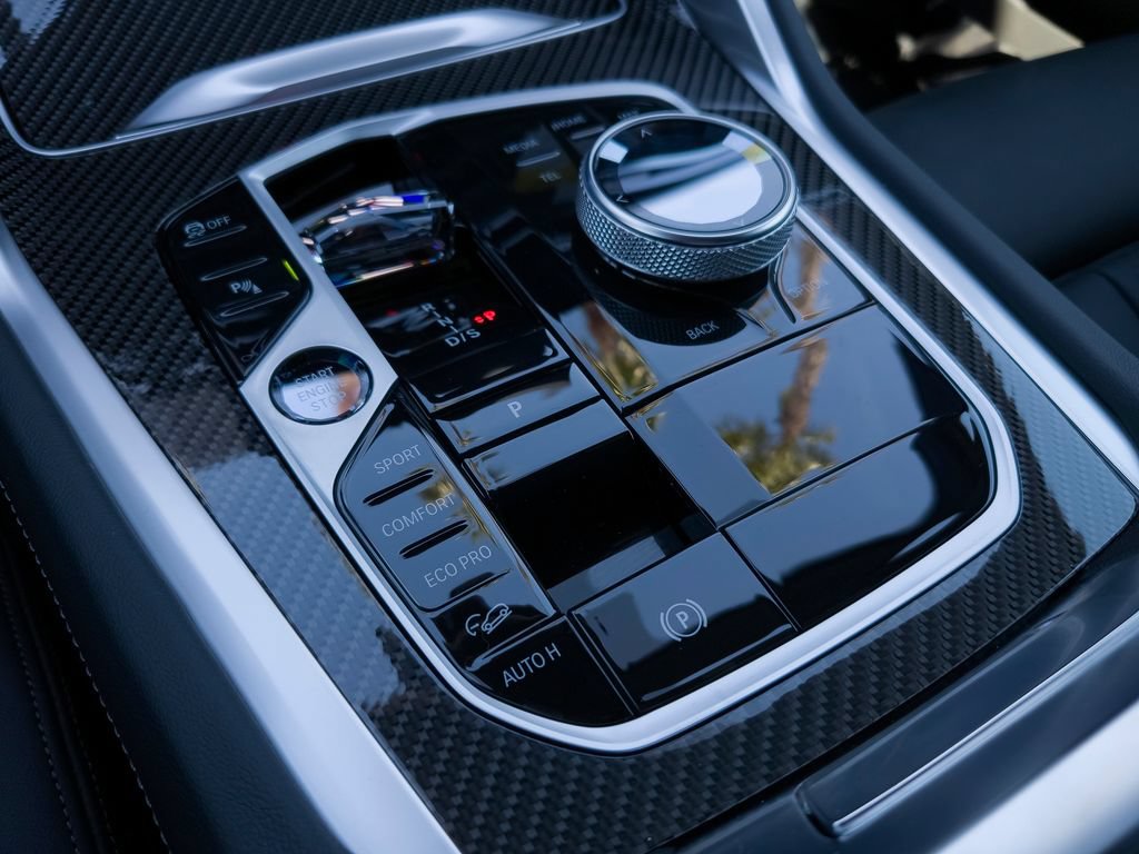 New 2027 BMW X6 M60i AWD/4WD image 10