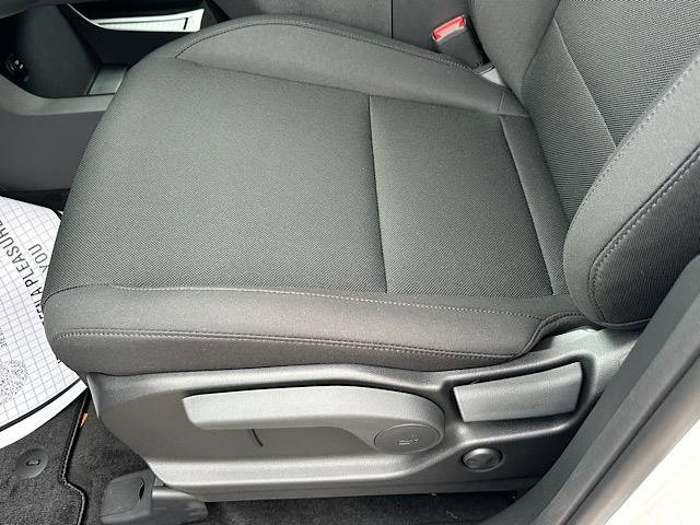 New 2026 Hyundai Santa Fe SE image 8