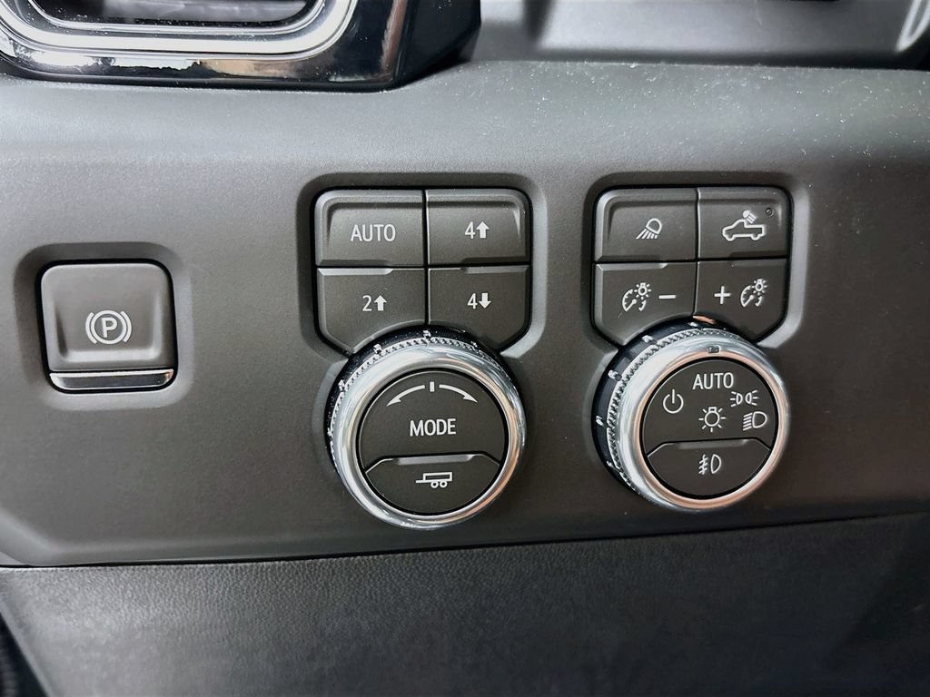 New 2026 GMC Sierra 3500 Denali Ultimate AWD/4WD image 10