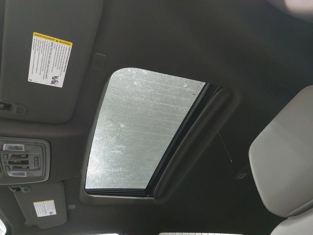 New 2026 GMC Sierra 3500 SLT w/ SLT Premium Package AWD/4WD image 30