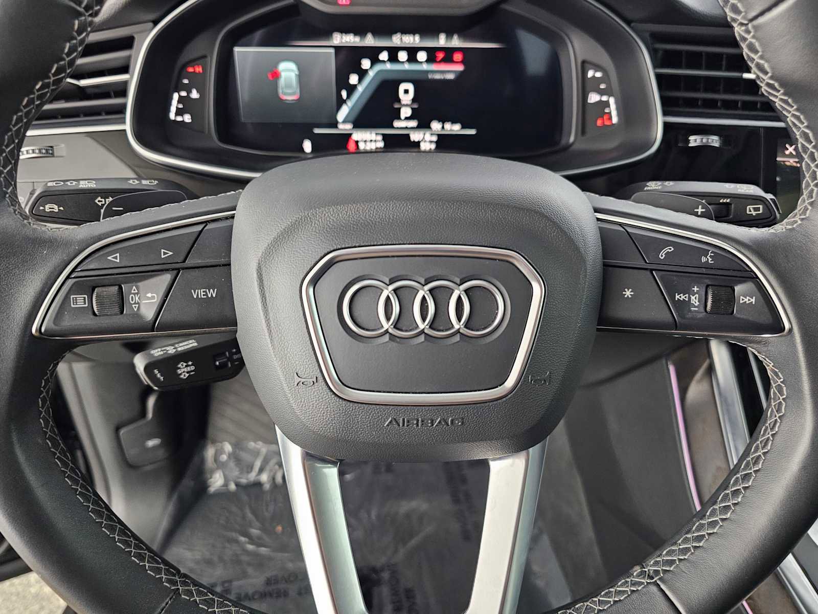 Used 2022 Audi Q8 Premium Plus image 22