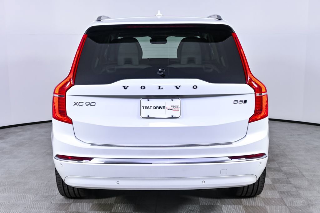Certified 2024 Volvo XC90 B5 Plus w/ Protection Package Premier image 32