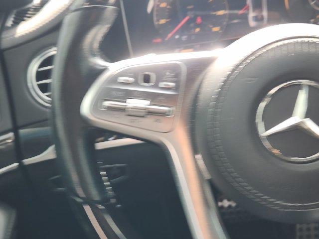Used 2019 Mercedes-Benz S 560 Sedan image 28