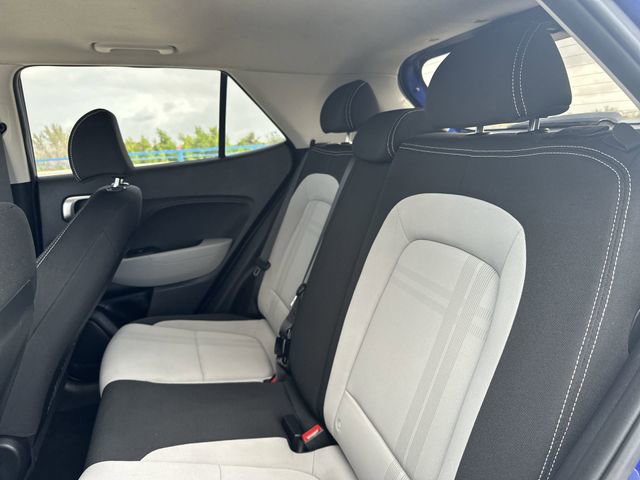 Used 2023 Hyundai Venue SEL FWD image 27