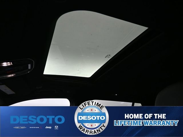 New 2026 Jeep Grand Cherokee Altitude image 20