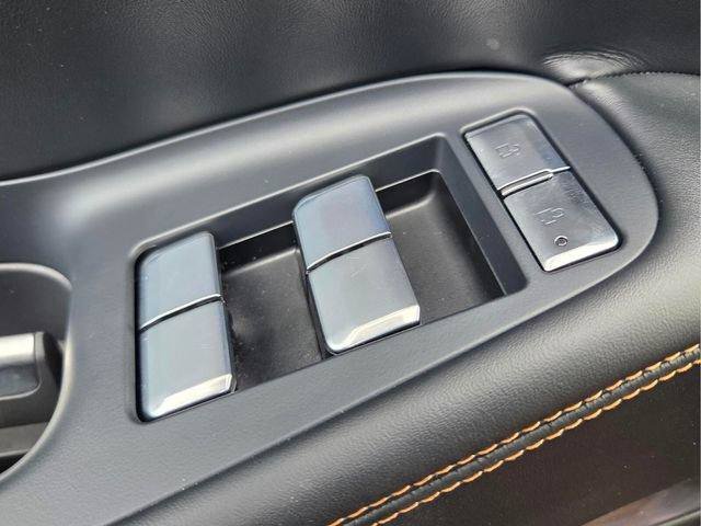 Used 2025 Lincoln Navigator L Black Label AWD/4WD image 25