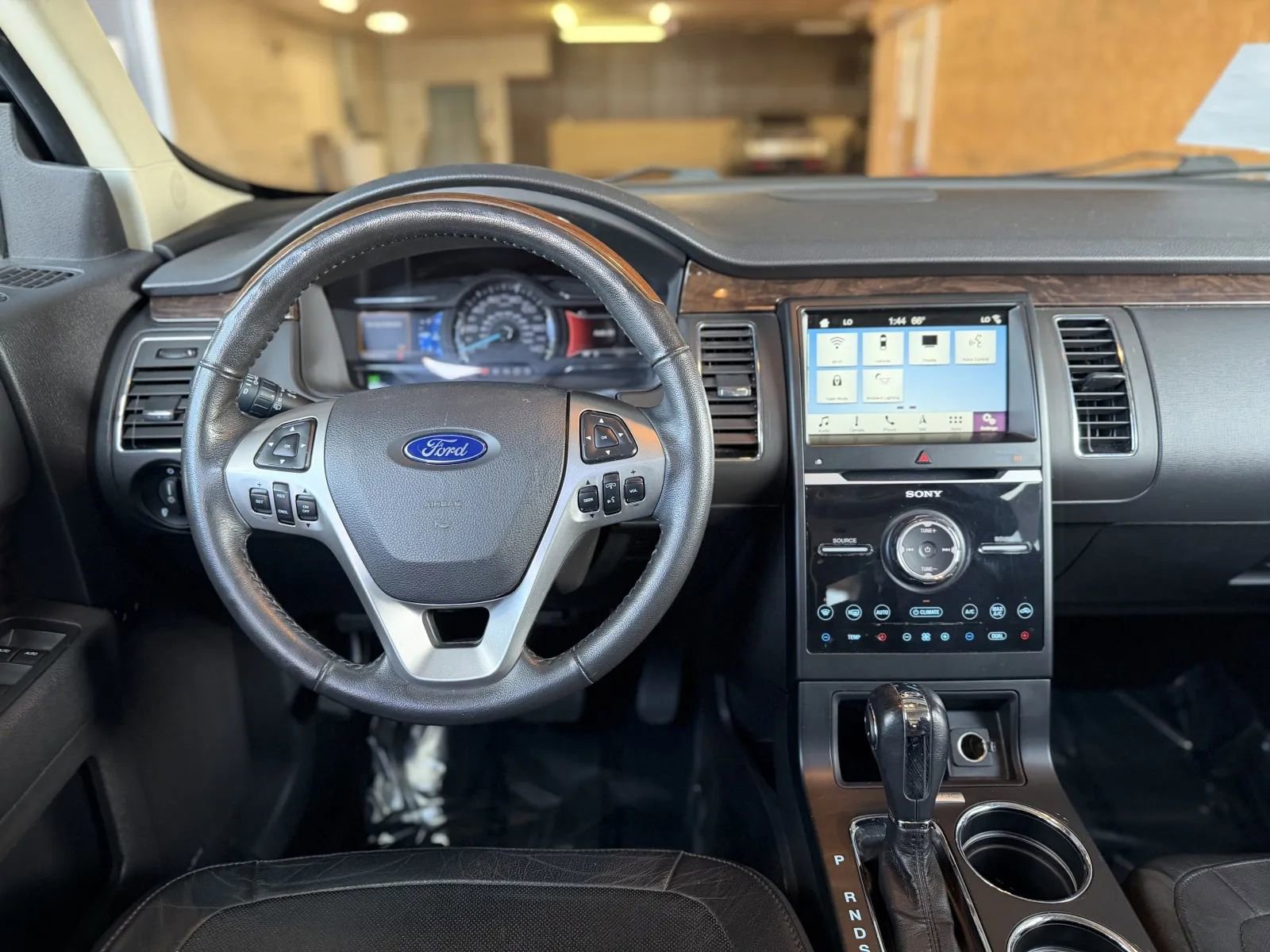 Used 2018 Ford Flex Limited image 22