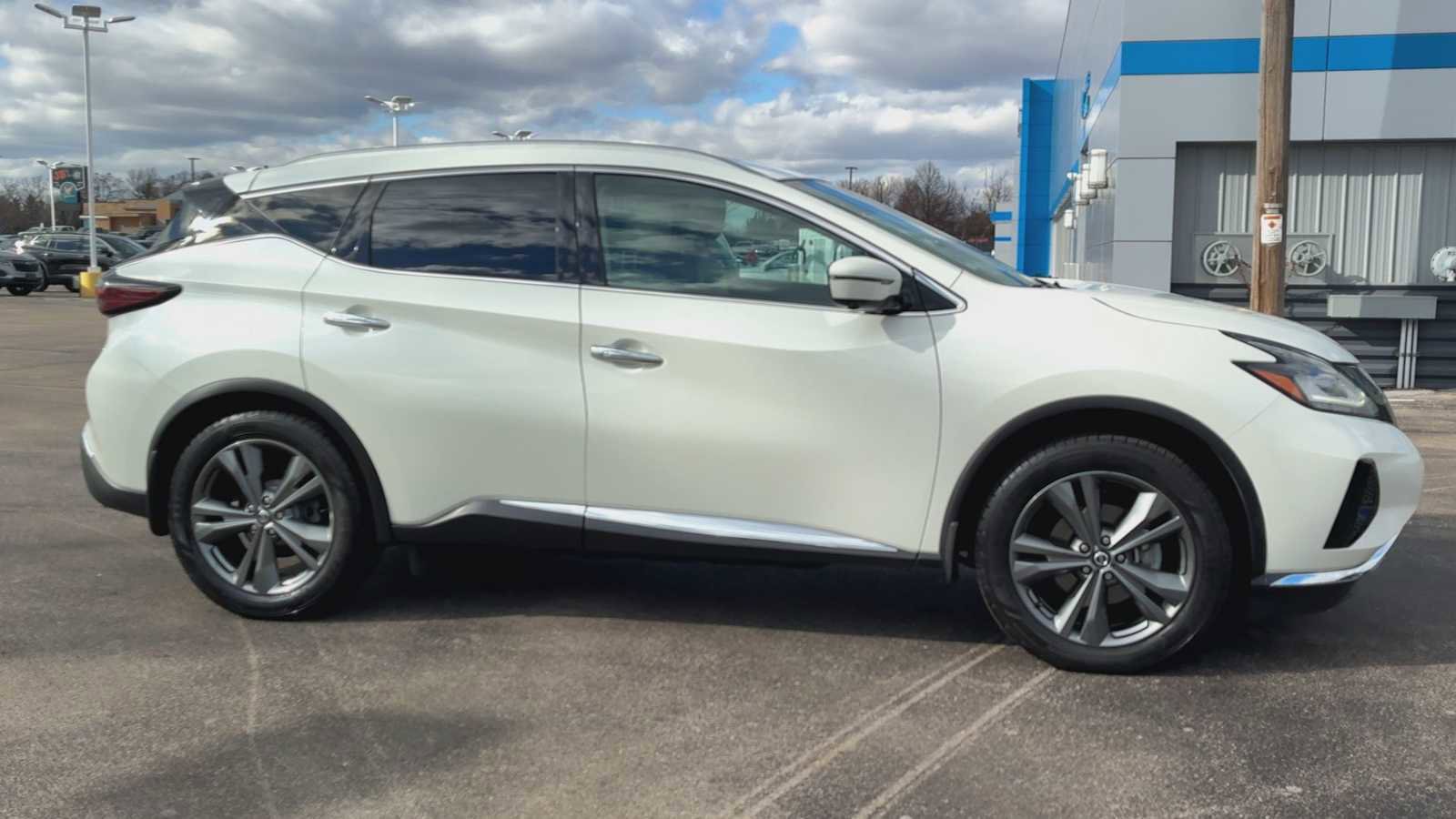 Used 2020 Nissan Murano Platinum image 9
