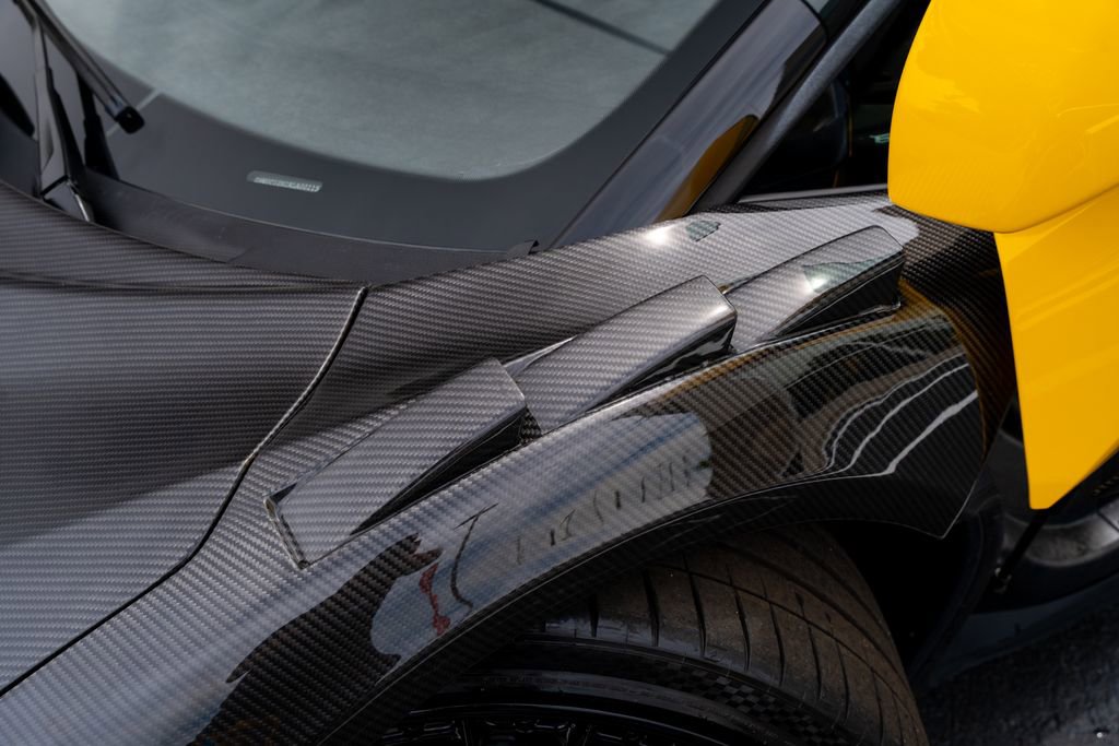 Used 2024 Lamborghini Revuelto AWD/4WD image 7