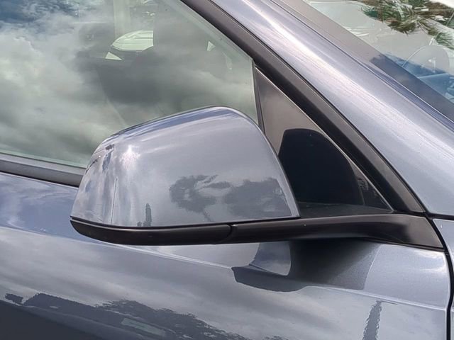 Used 2022 Tesla Model Y Performance image 12