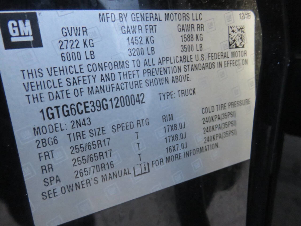 Used 2016 GMC Canyon SLE w/ All Terrain Package AWD/4WD image 39