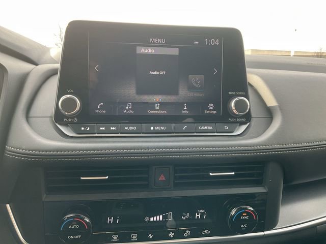 Used 2024 Nissan Rogue SV image 13