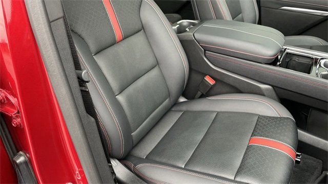 Used 2024 Chevrolet Traverse RS image 26