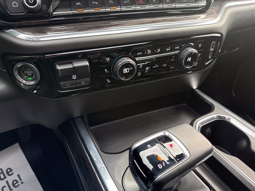 Used 2023 Chevrolet Silverado 1500 LTZ w/ LTZ Premium Package AWD/4WD image 32