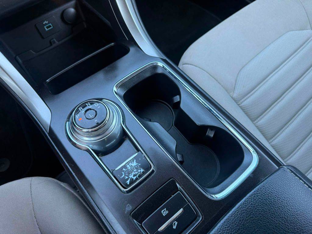Used 2018 Ford Fusion S FWD image 24