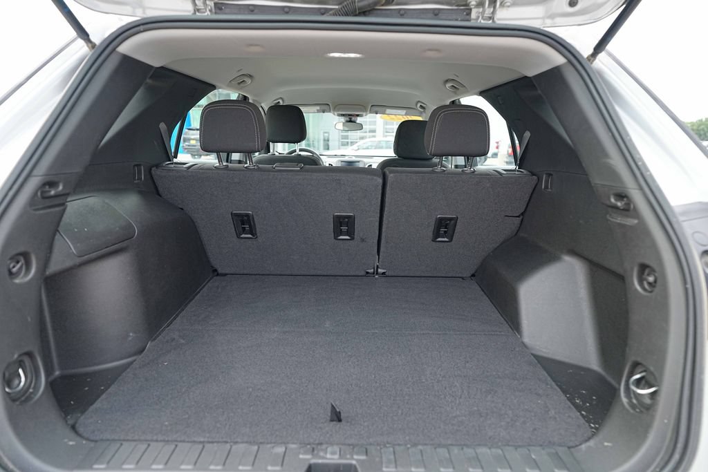 Used 2022 Chevrolet Equinox LS AWD/4WD image 15