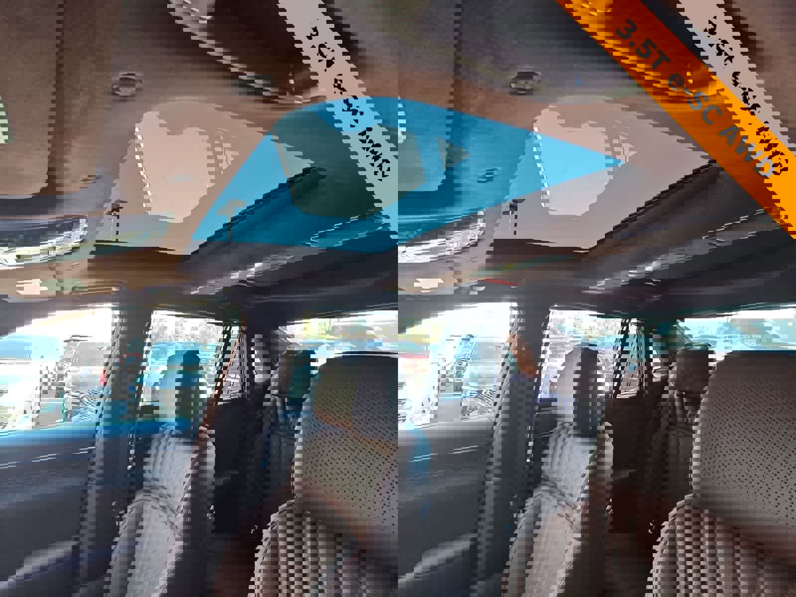 Used 2025 Genesis G90 3.5T image 29