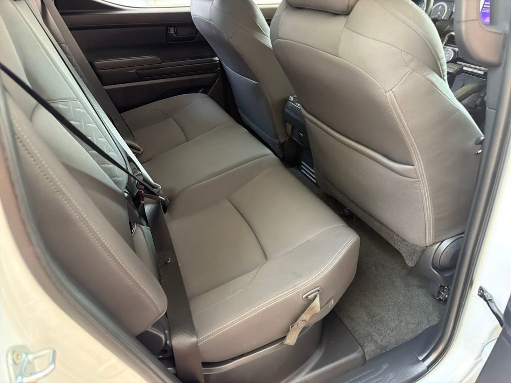 Used 2024 Toyota Tacoma SR image 32