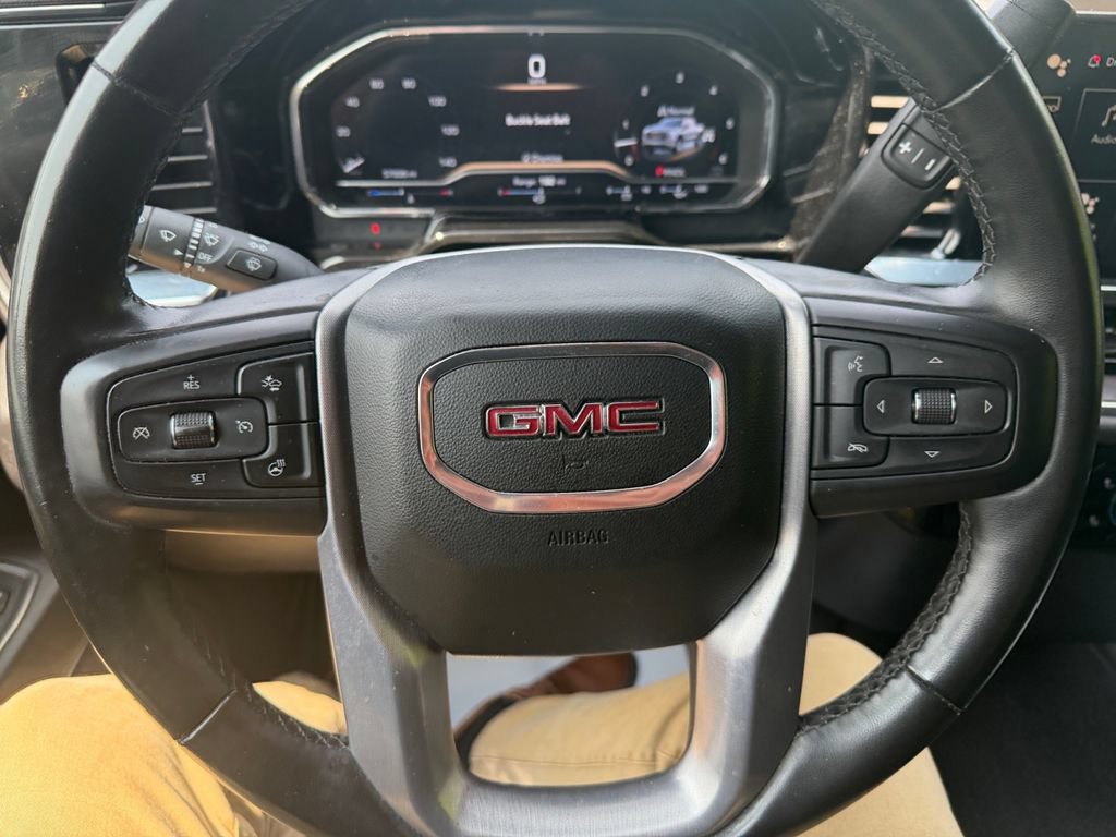 Used 2024 GMC Sierra 1500 SLT AWD/4WD image 19