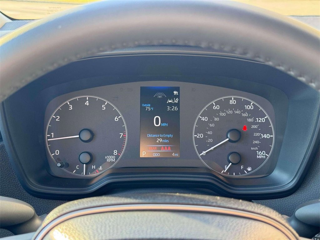 Used 2025 Toyota Corolla SE image 13