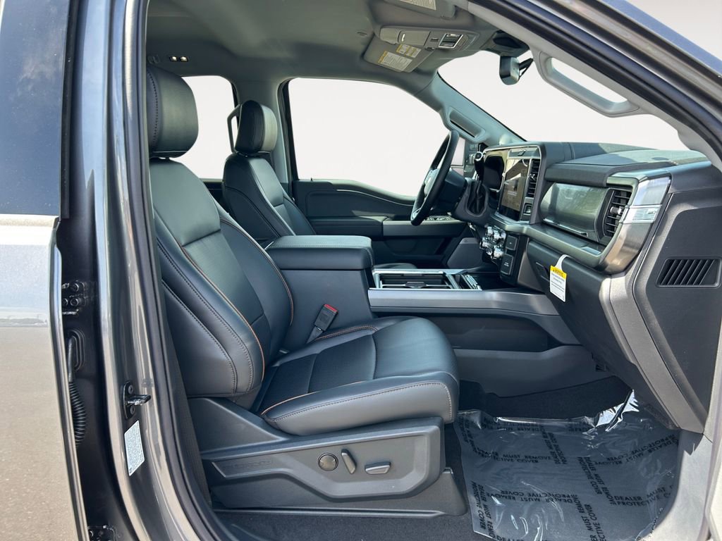 New 2025 Ford F250 Lariat image 10