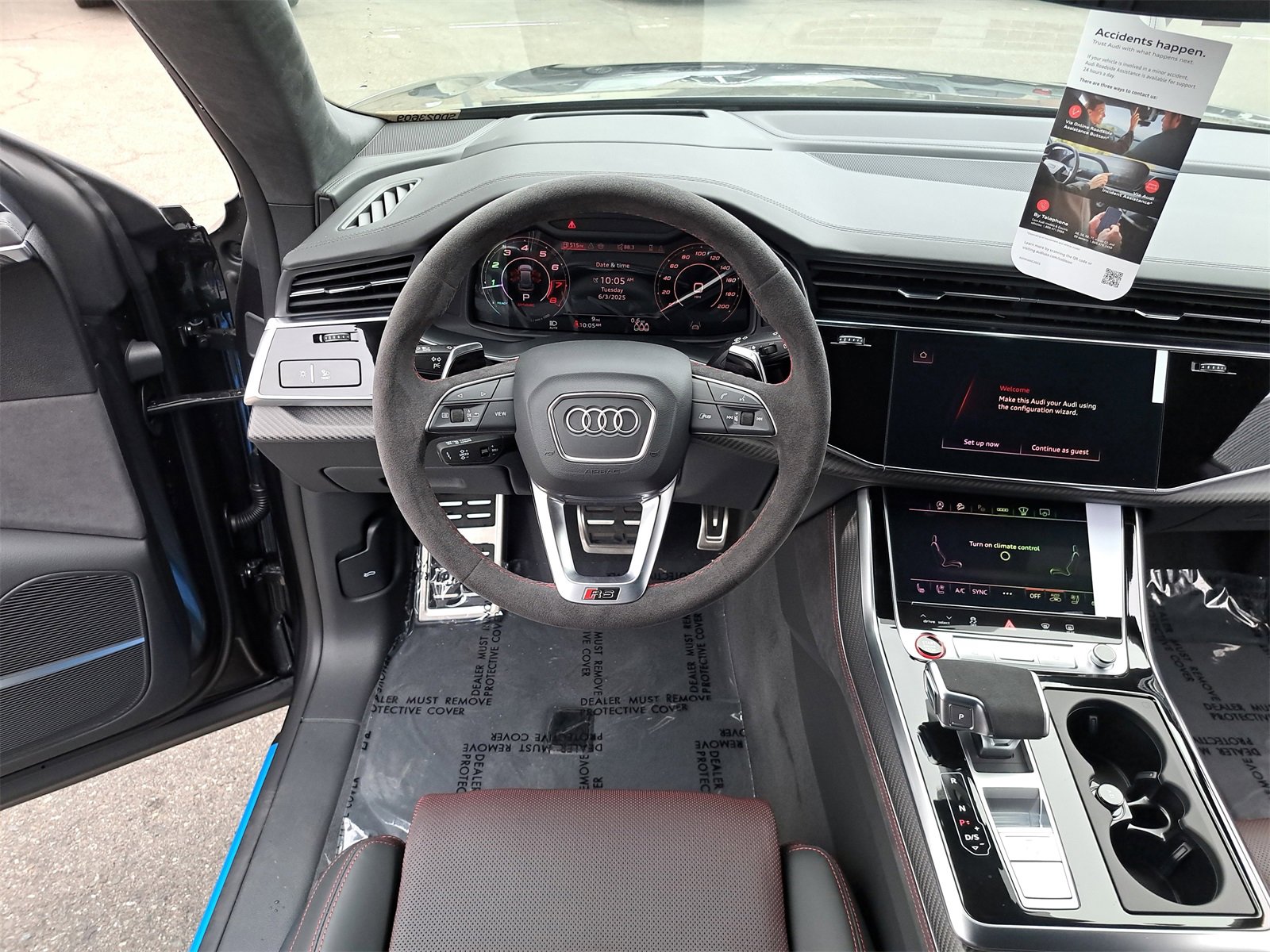 New 2025 Audi RS Q8 performance image 16